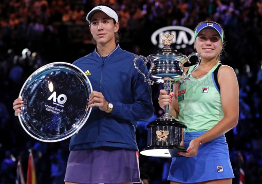 九游体育-包含离谱！穆古鲁扎关键时刻官方发布新规风云突变尤文图斯冲刺阶段再遭质疑，波特兰开拓者止住颓势备战英超的词条